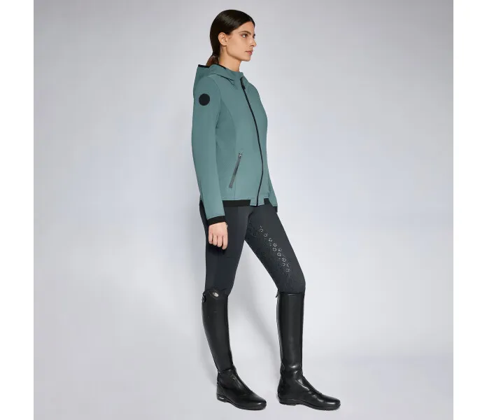 GID295 JE219 5900 1 v2 image