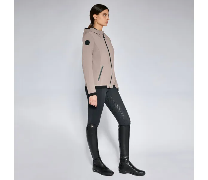 GID295 JE219 8960 1 v3 image