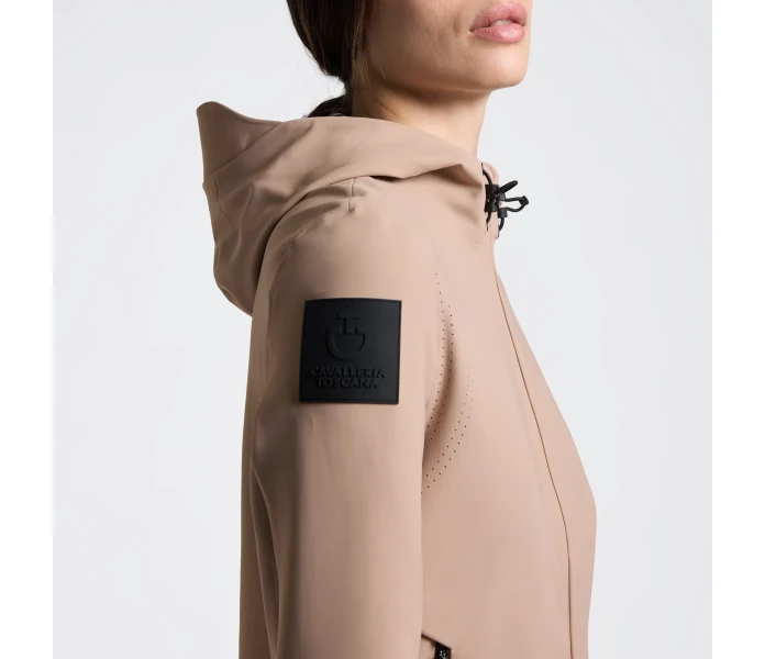 GID323 JE246 4I00 03 kuva