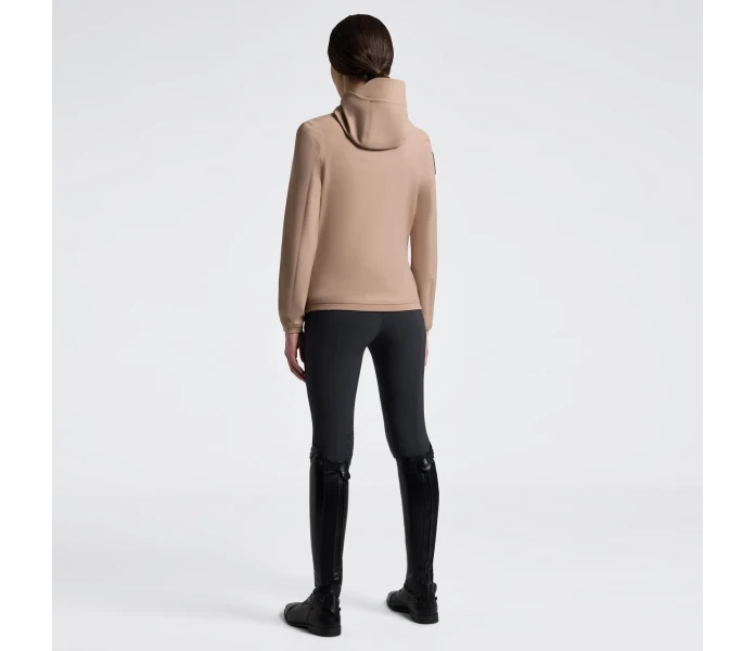 GID323 JE246 4I00 2 kuva