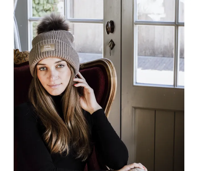 Kentucky pompom beanie beige image